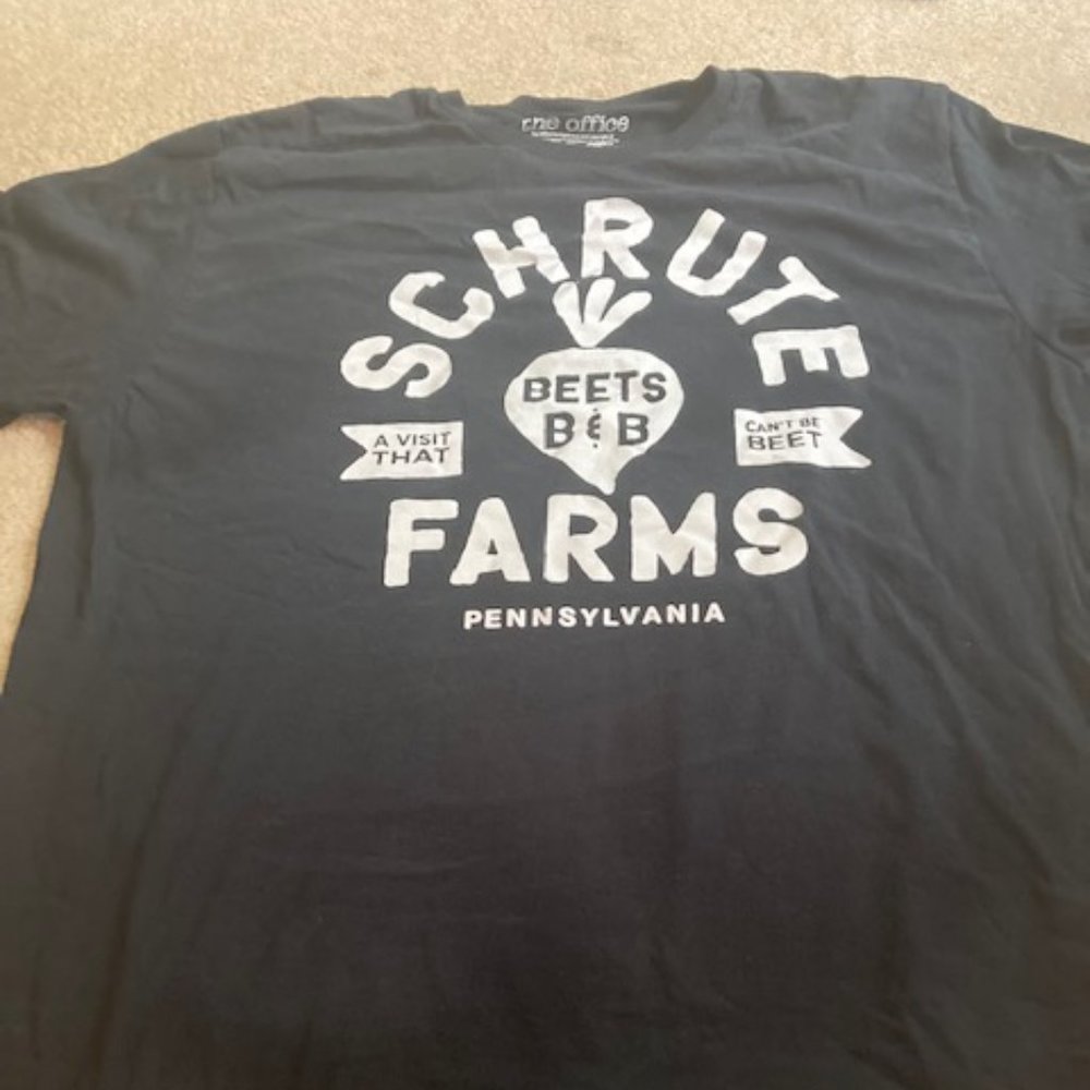 Shrute Farms The Office XL Short Sleeve Shirt